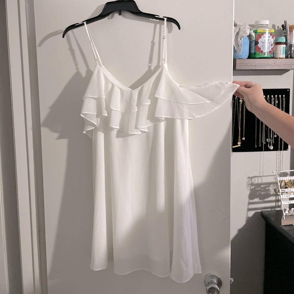 Lulus White Scalloped Strappy Off the Shoulder Mini Dress - Size XL